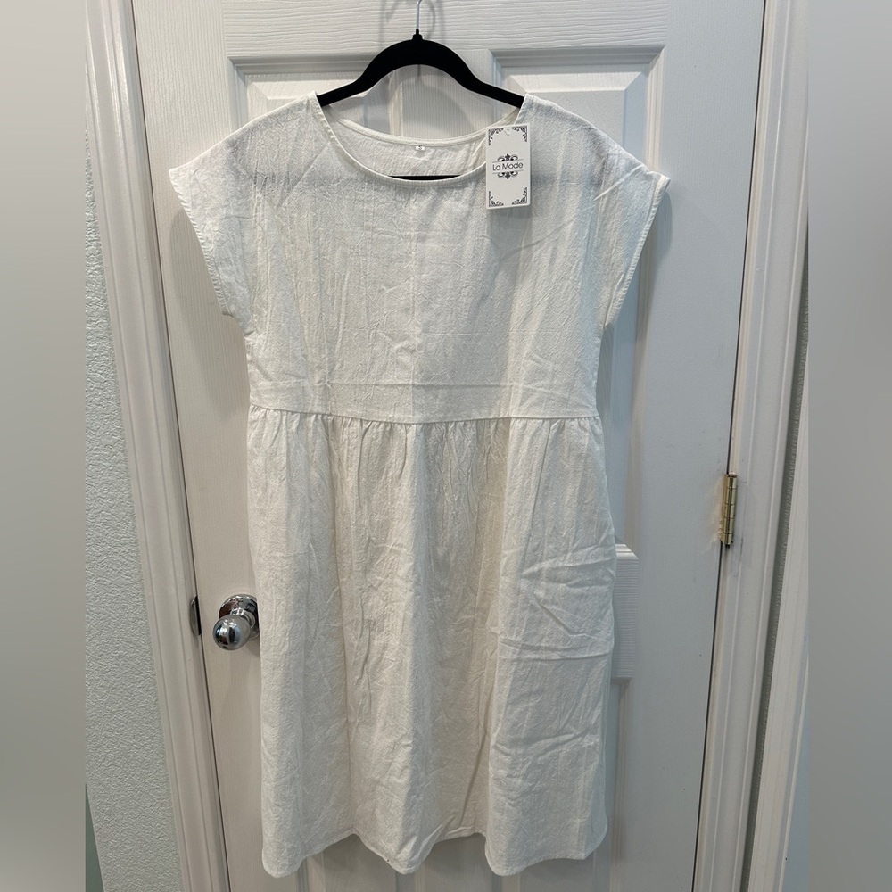 NWT LaMode White Dress
